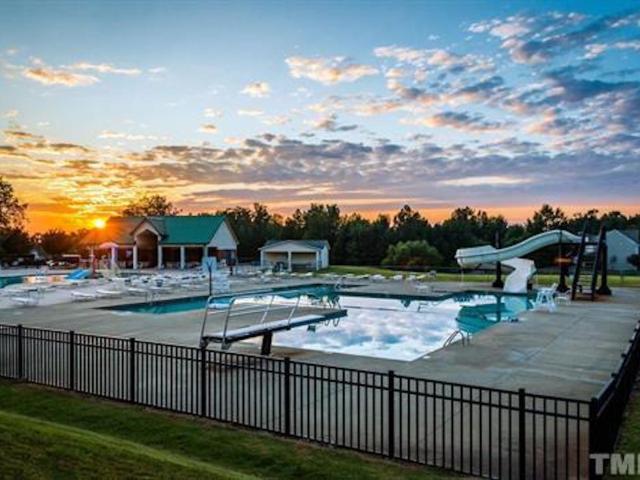 222 Cloverleaf Court