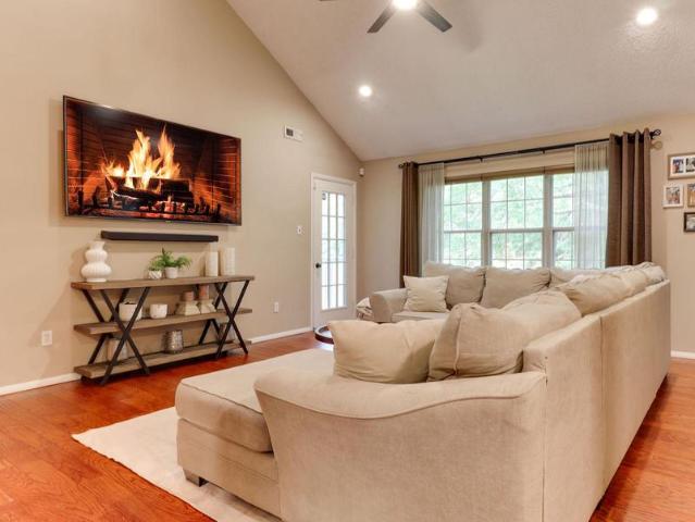 222 Boothby Court