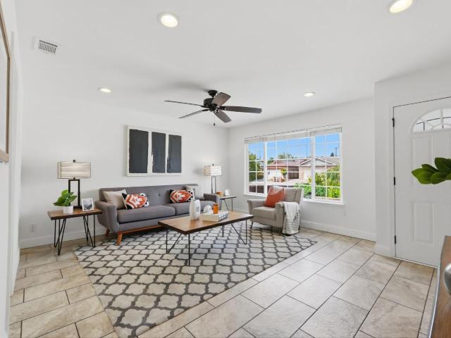 222 Belden