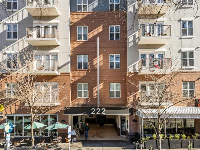 222 Glenwood Avenue 205