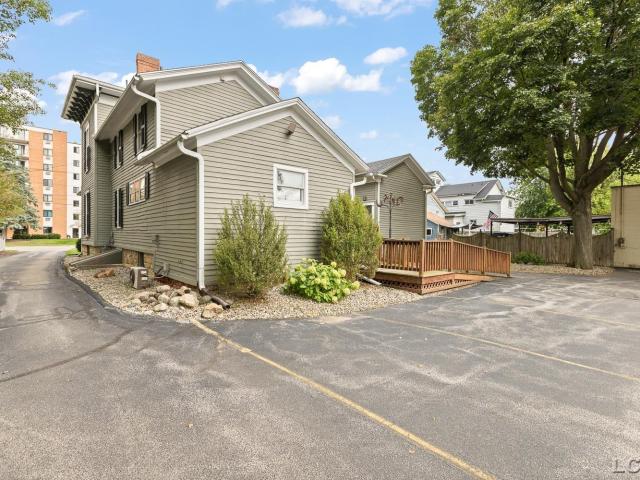 222 E Maumee Street