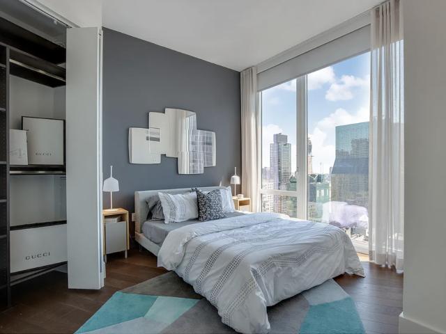 222 East 44th Street, Unit 35E