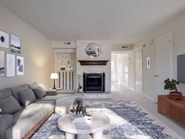 222 Edgewood Dr