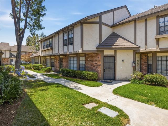 222 Kensington Lane