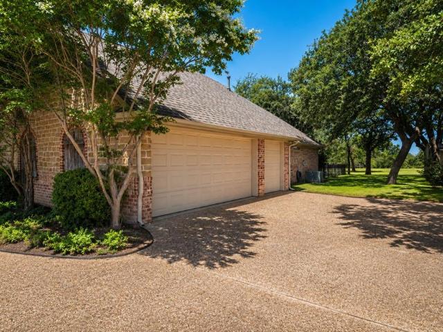 222 Hart Court