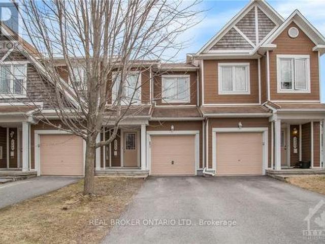 222 Meadowbreeze Drive, Ottawa, ON, K2M 3B3 townhouse for lease | Listing ID X13725 | Royal LePage