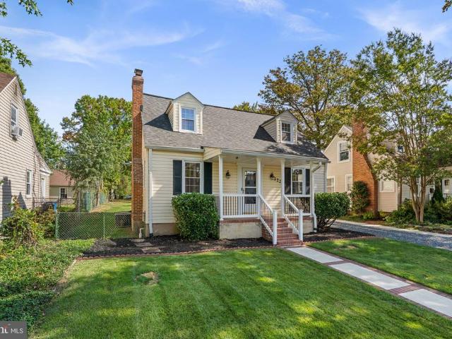 222 N Beaumont Avenue