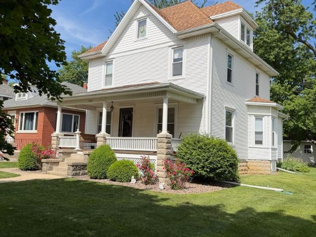 222 N Maple Street
