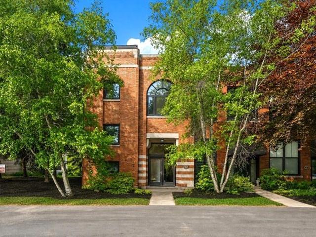 222 S Whittaker St Apt G, New Buffalo, MI 49117