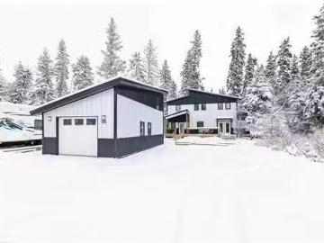 222 Spruce Bay, Brightsand Lake, SK, S0M 0H0 house for sale.