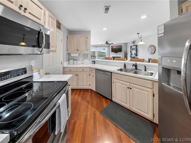 222 Park Place Lane 3C