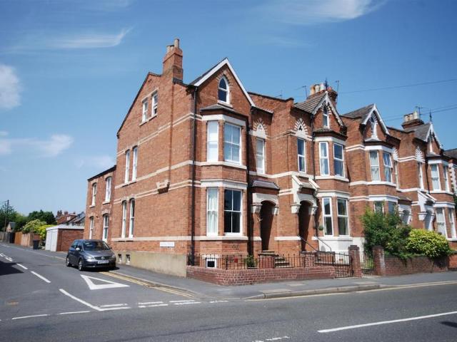 222, Rugby Road, Leamington Spa 1 bed in a house share to rent £695 pcm £160 pw