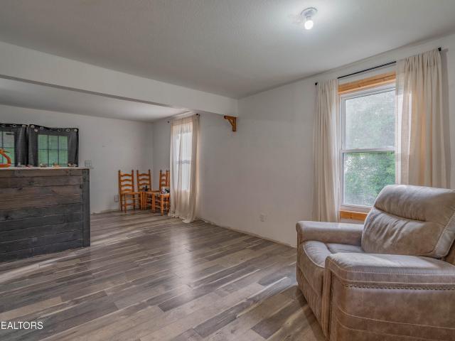 222 Walden Ave