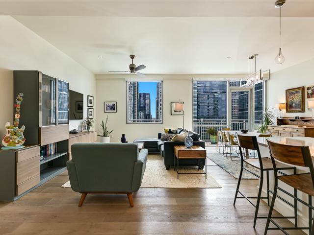 222 West Ave # 1613