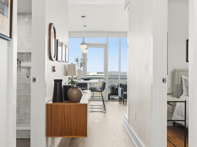 222 West Ave # 1808