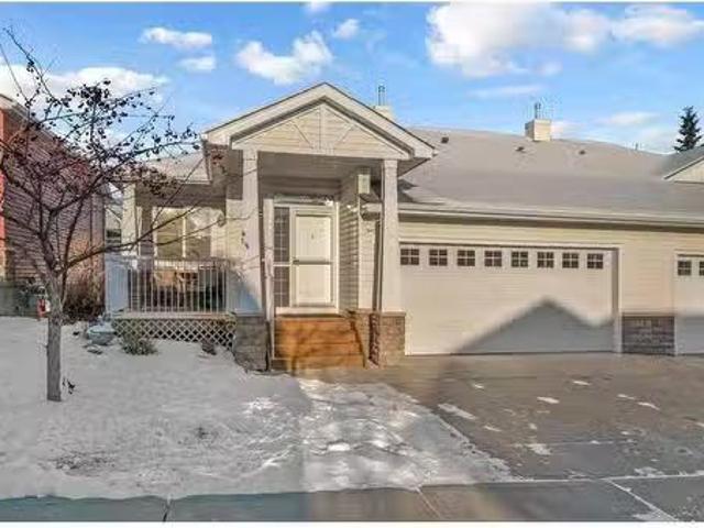 222 Tucker Boulevard, Okotoks, AB, T1S 2K1 semi detached for.