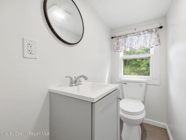 222 Zandhoek Rd, Hurley, NY 12443 | MLS #20263