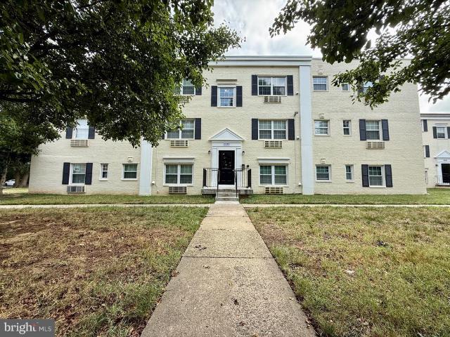 2237 Farrington Avenue # 06 101