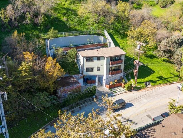 2239 Laurel Canyon, Los Angeles, CA 90046 | MLS #GD25274
