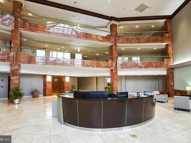 2230 George C Marshall Drive Unit 910, Falls Church, US, VA