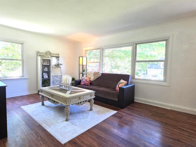 22326 W Terry Drive