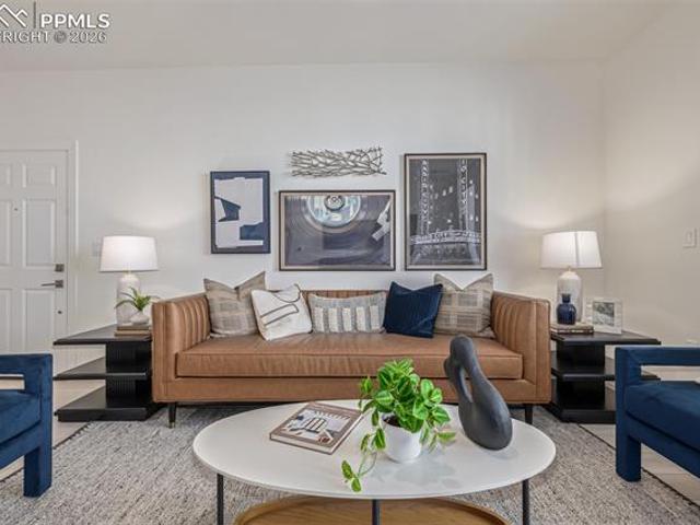 2232 Arikaree Heights