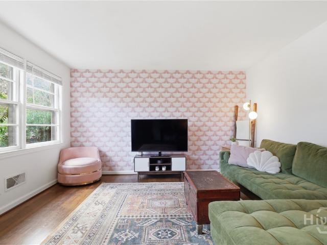 2232 Daffin Drive