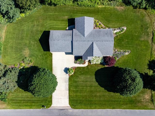 2232 W East Hill Drive