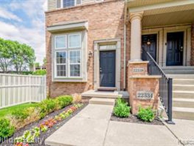 22334 Abbey Lane