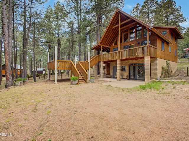 2233 mulberry drive