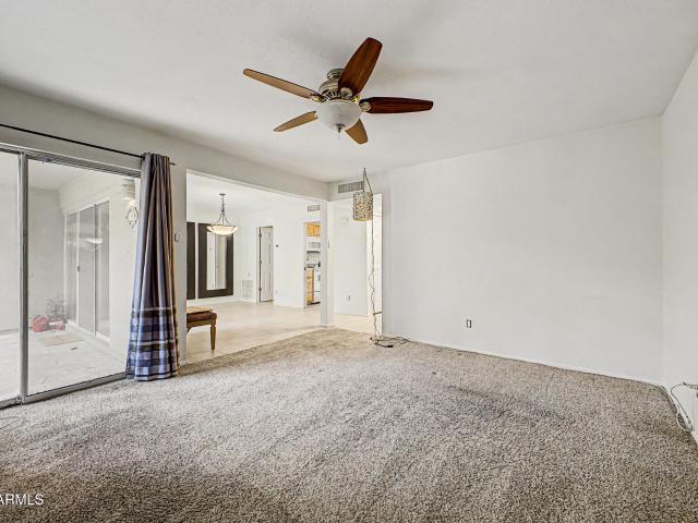 2233 e highland avenue # 138