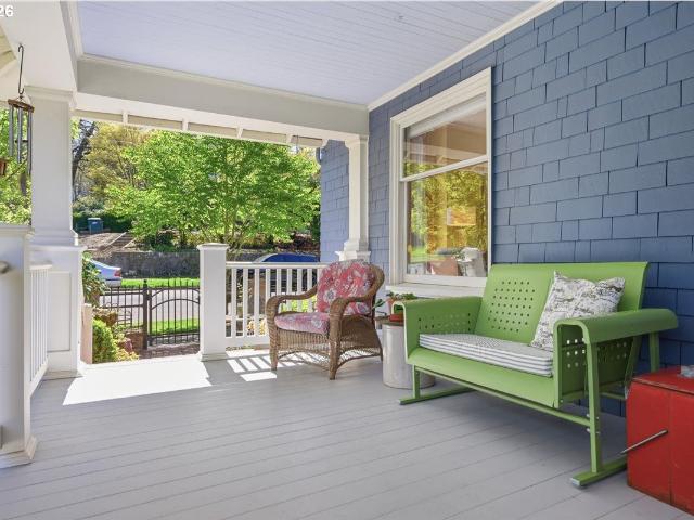 2233 SW 21st Ave, Portland, OR 97201 | MLS #343434