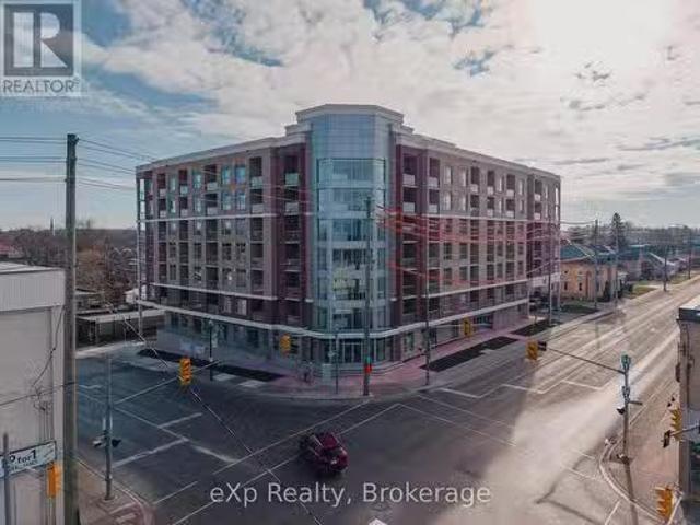 223 10Th Street, Hanover, ON, N4N 1P2 lease for lease Listi.