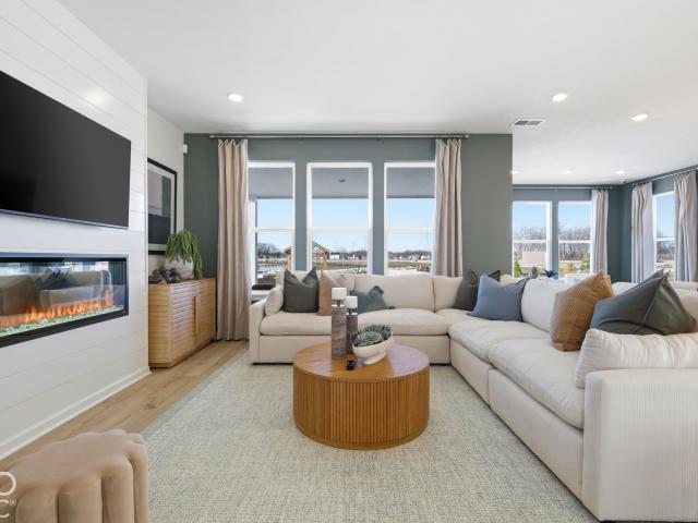 223 Commodore Drive