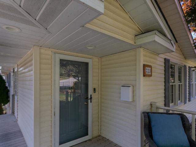 223 CUSTER Terrace