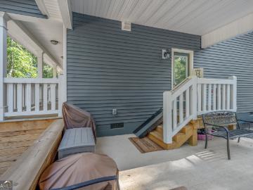 223 Butler Road SE