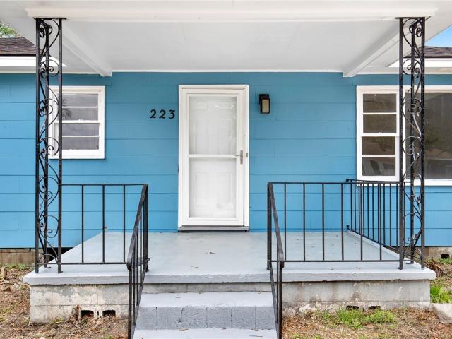 223 Godsells St, Savannah, GA 31405 | MLS #SA349714
