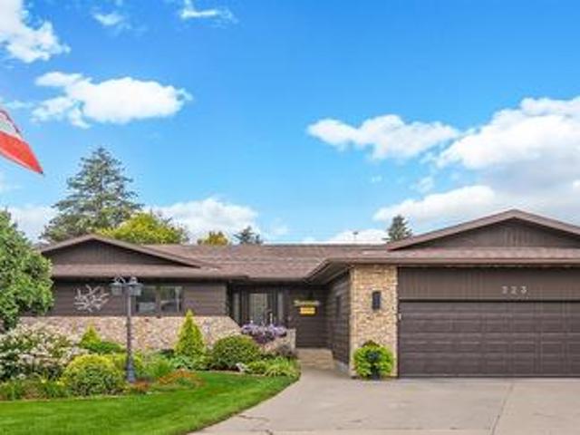 223 Egnatoff Crescent, Saskatoon, SK, S7K 7S2 house for sale | Listing ID SK045326 | Royal LePage