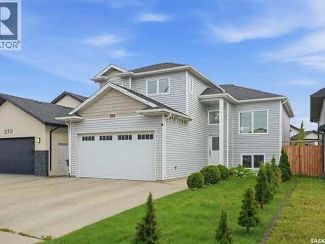 223 Ells Crescent, Saskatoon, SK, S7L 6K6 house for sale | Listing ID SK049186 | Royal LePage