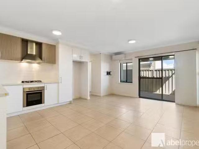 2/23 Escot Road, Innaloo, WA 6018