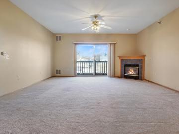 223 Fifth St, Unit 211