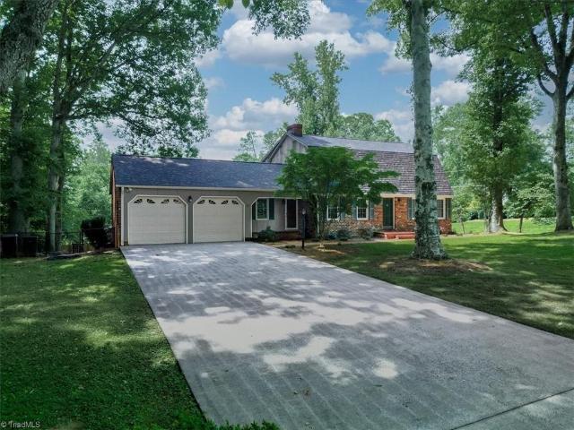 223 Knollwood Drive