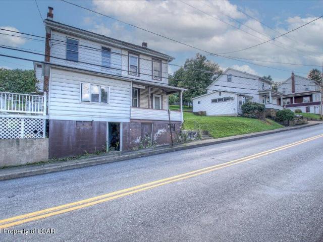 223 Hudsondale Street