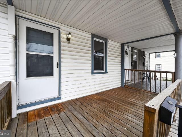 223 Lafayette Ave, Darby, PA 19023 | MLS #PADE2108