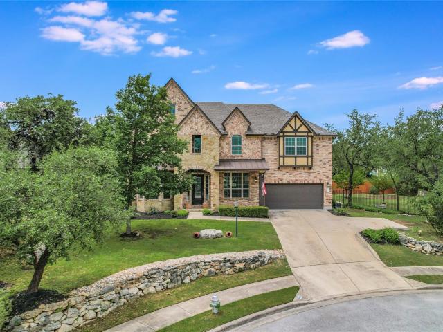 223 Lake Como Dr