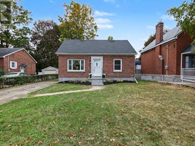 223 Margaret Avenue, Kitchener, ON, N2H 4J1 house for sale | Listing ID X13852 | Royal LePage