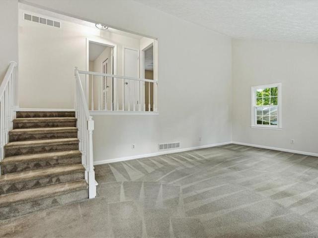 223 Shiloh Run NW