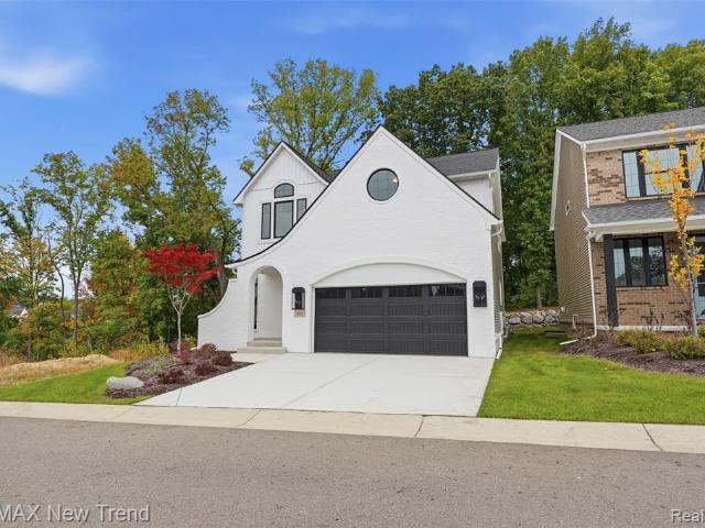 223 Summit View Lane