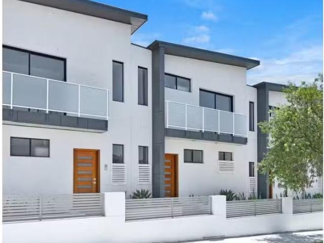 2/23 Railway Parade, LIDCOMBE Townhouse for rent Listed by Da.
