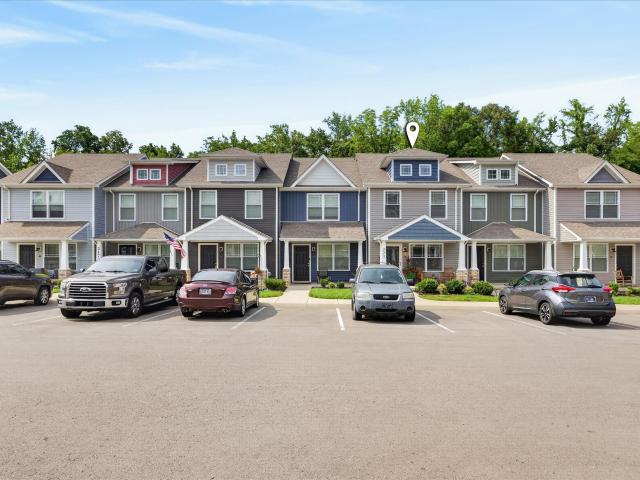 223 Woodland Valley Ln